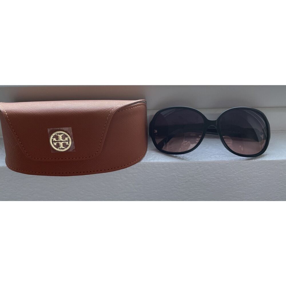 Tory Burch 7026 Sunglasses 59-16-135 Black Oversized  frame w/Tory Burch Case
